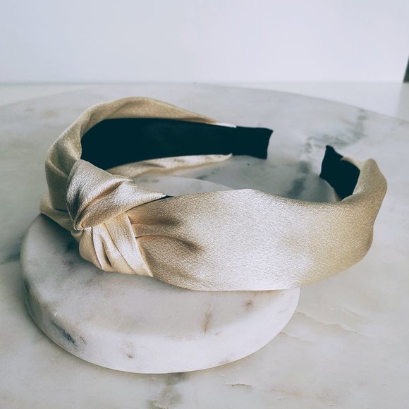 !!!!5 for $25 Beige Knot Decor Headband - Picture 4 of 6